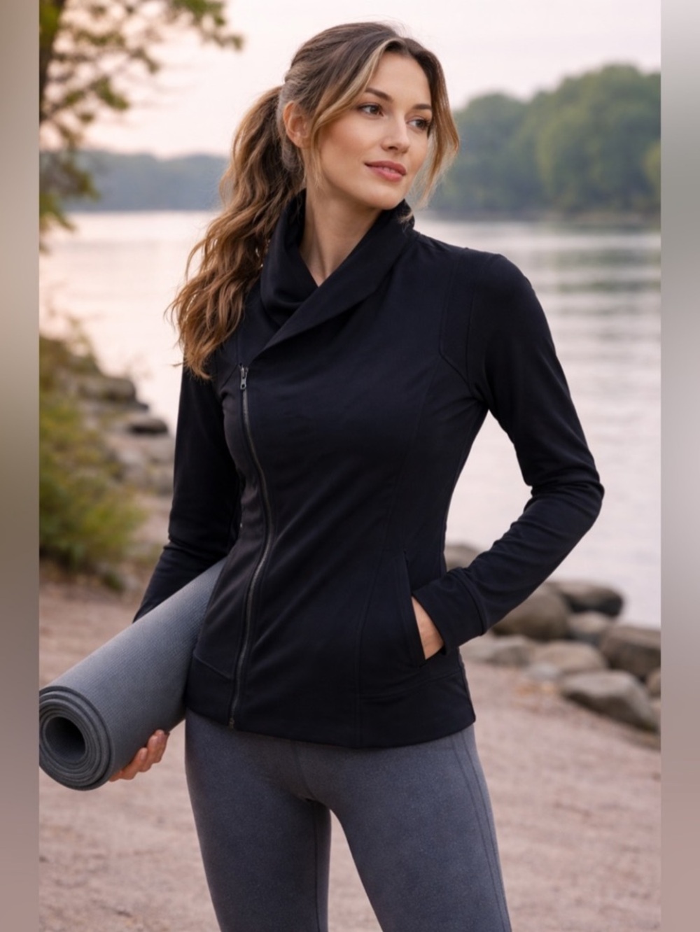 Lululemon Black Asymmetrical Jacket Women’s Black Size 8.